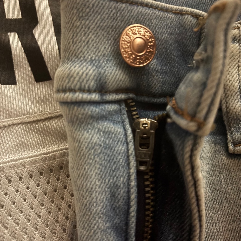 Express Jeans - Picture 9 of 12